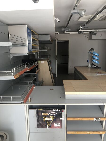 Prelungirea Ghencea, 2 sp. com. parter bloc, reducere 60.000 euro